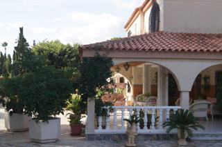 Xalet a Perleta - Maitino. Espectacular chalet a 5 minutos de elche