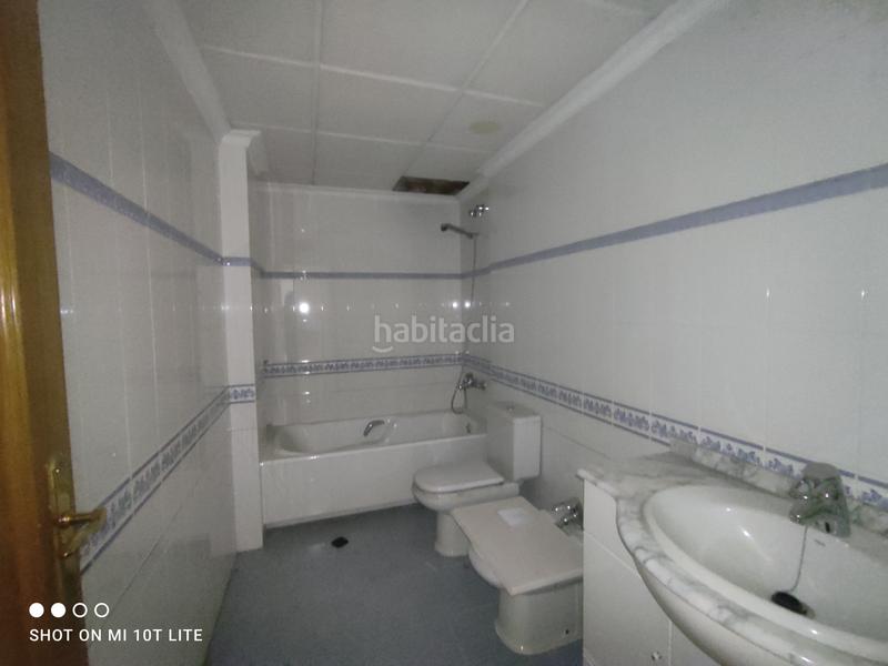 Foto e8e5f0f2-148e-4cf1-84c2-defd7b8e4995. Appartamento con parcheggio in Centro Elche / Elx