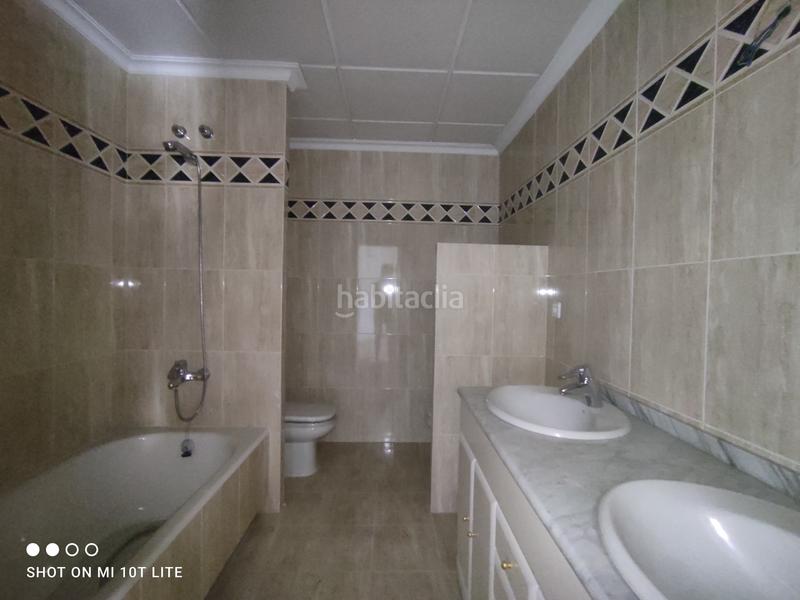 Foto eec49b88-d7df-4def-8238-d119d4db4cf5. Appartamento con parcheggio in Centro Elche / Elx