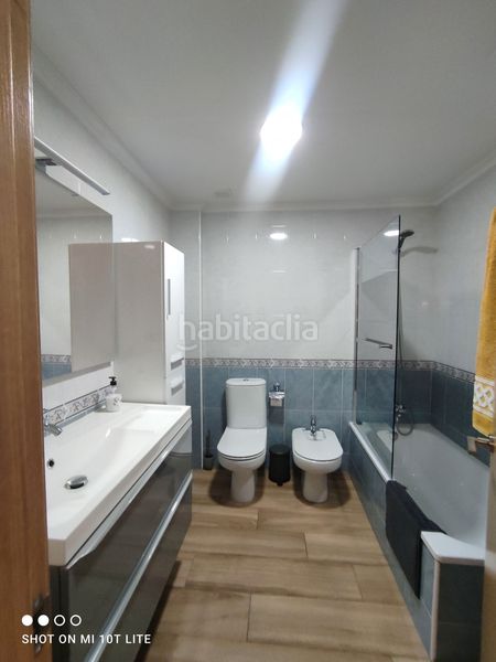 Foto 67d361aa-4962-4d4e-8614-1797c03668ea. Casa adossada amb calefacció aparcament piscina a Elche / Elx