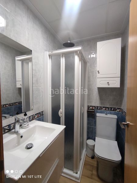 Foto b3ec07d7-cf15-4930-a2d2-b6ee93573ca9. Casa adossada amb calefacció aparcament piscina a Elche / Elx