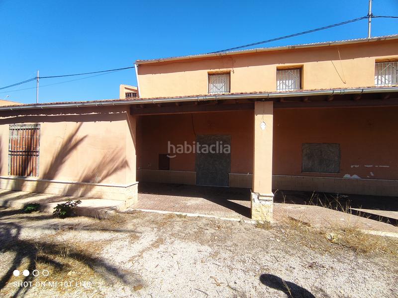 Foto 285daba6-0129-4692-a2bb-50ac4b66f242. Casa pareada  a 5 minutos de elche en Elche / Elx
