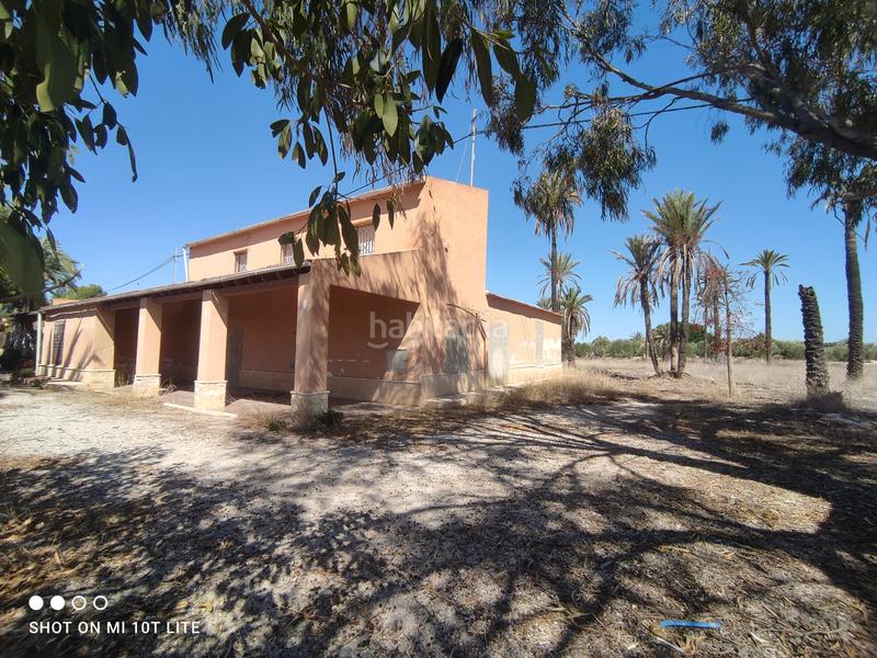 Foto 67fb41e1-5728-4b2b-8e6b-6f1531ab39ec. Casa pareada  a 5 minutos de elche en Elche / Elx