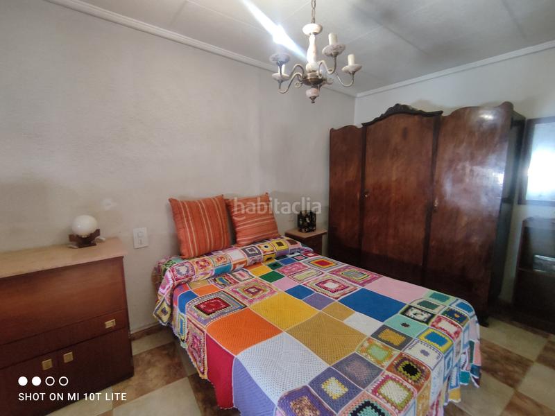 Foto bd77a141-bfd9-4cfc-aae7-afebb029cc45. Casa a schiera in El Raval - Portes Encarnades Elche / Elx