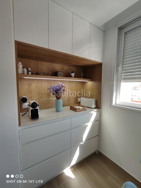 Foto 087de840-f89b-4a4c-bfdc-ecd58a508f7e. Alquiler piso  moderno en el Centro de elche en Elche / Elx