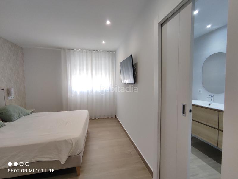 Foto 9900ef70-1a4e-4f8c-9ad5-6da932caefa4. Lloguer pis a Centro Elche / Elx