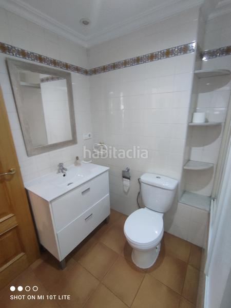 Foto 5d493ce3-43b9-4529-9711-9d41b310be19. Alquiler piso  exterior con vistas a las palmeras en Elche / Elx