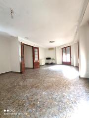 Appartement à Carrús Este. Vivienda exterior con ascensor