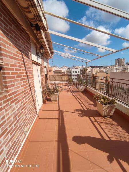 Foto 00d4cbb7-d5ba-48bb-a6cc-35bcc0813265. Àtic a Playa Levante Santa Pola