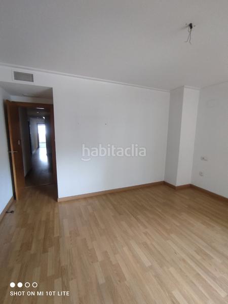 Foto baf0e3e9-22cb-4b09-9ddb-a1cdad6e8e4c. Pis amb piscina a El Travaló - Martínez Valero Elche / Elx