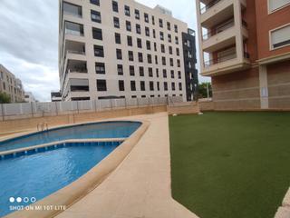 Pis a El Travaló - Martínez Valero. Piso en urbanizacion con piscina
