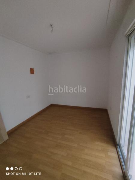 Foto e7035563-3492-41c3-ac35-b9cd45886185. Pis amb piscina a El Travaló - Martínez Valero Elche / Elx