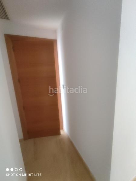 Foto 1a72475a-7ba6-49f0-8883-3db589cfa6ff. Pis a Reina Victoria - Miguel Hernández Elche / Elx