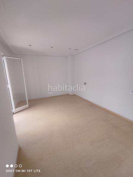 Foto 686de766-668e-4f1d-aac0-38784c23dcb7. Pis a Reina Victoria - Miguel Hernández Elche / Elx