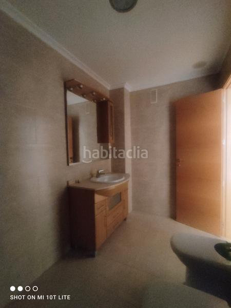 Foto 8e5199bd-8c7e-4d10-b98b-da2a950df099. Pis a Reina Victoria - Miguel Hernández Elche / Elx