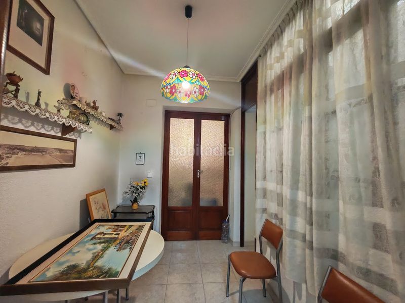 Foto 5b450e47-d16c-41f6-9d74-9d638da92c39. Casa adossada a Reina Victoria - Miguel Hernández Elche / Elx