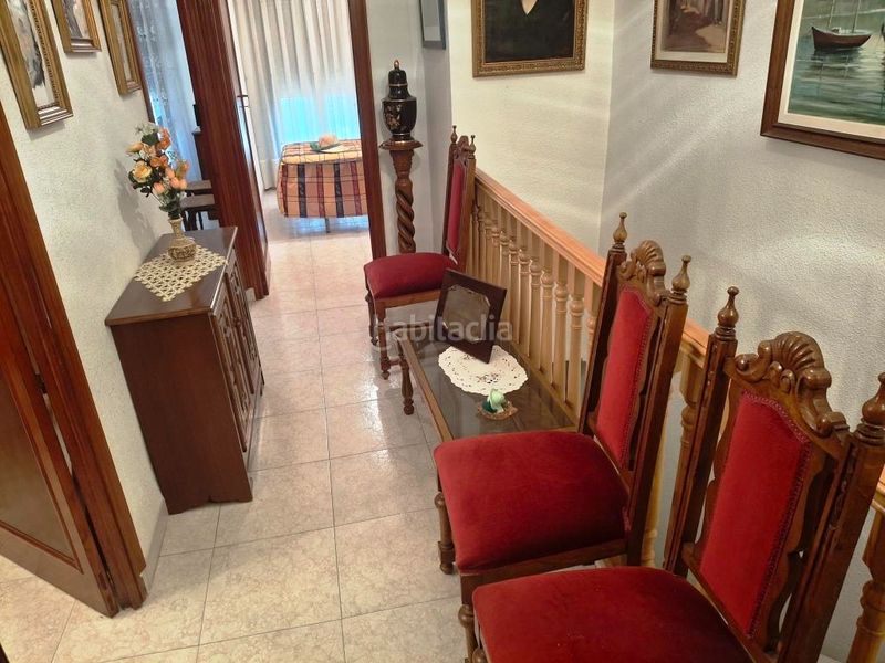 Foto 7b48fb73-557f-4d6d-b6e5-d89b46c14e07. Casa adossada a Reina Victoria - Miguel Hernández Elche / Elx