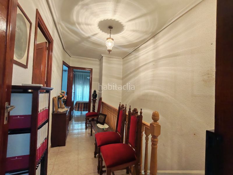 Foto d754c533-65f8-4c29-89ff-a5a049e41913. Casa adossada a Reina Victoria - Miguel Hernández Elche / Elx
