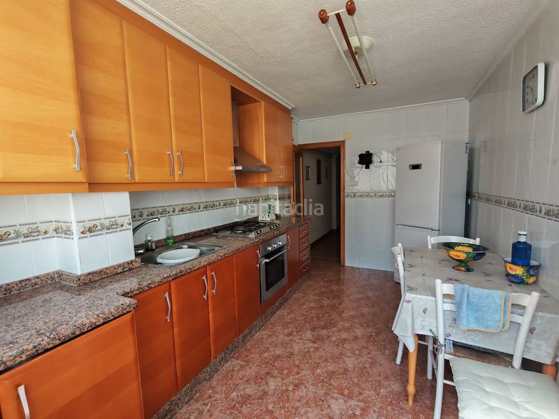 Foto fcd9c19e-8916-445b-9d90-8bff8c1609e4. Pis a El Raval - Portes Encarnades Elche / Elx