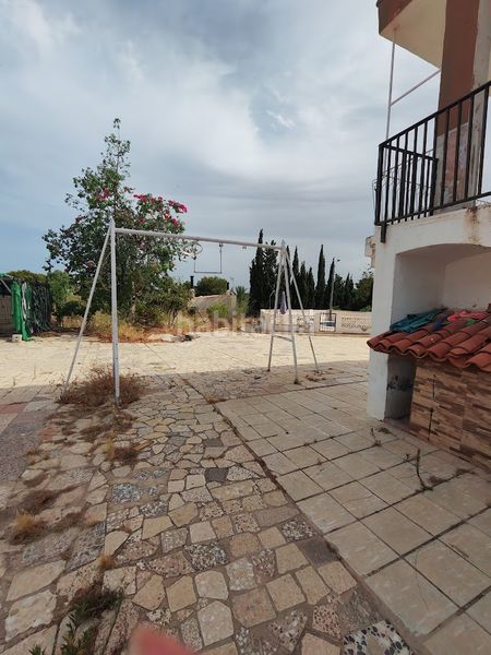 Foto 455d921e-1c7d-4bfa-9ad9-22888f6cfbbc. Casa amb piscina a Peña de las Águilas Elche / Elx