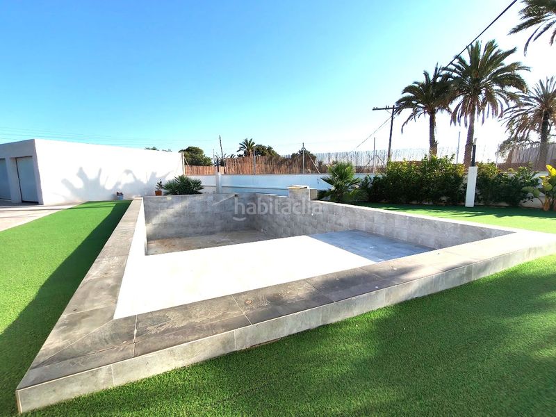 Foto 113a85fe-de95-48e8-a971-065c3497597a. Casa amb xemeneia calefacció aparcament piscina a Elche / Elx