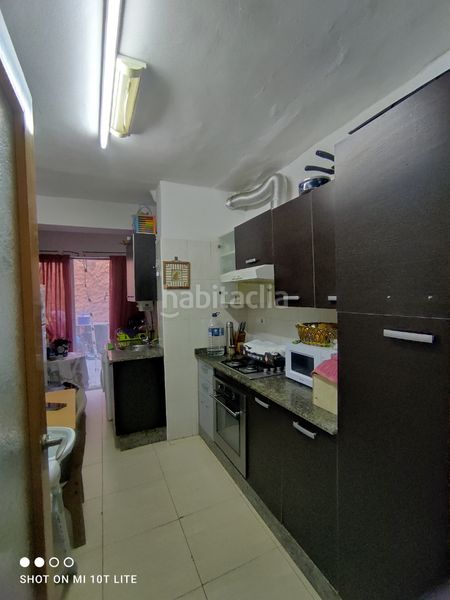Foto 57cb3df0-b506-4f87-a67d-5a659f095b6d. Planta baixa a Centro Elche / Elx