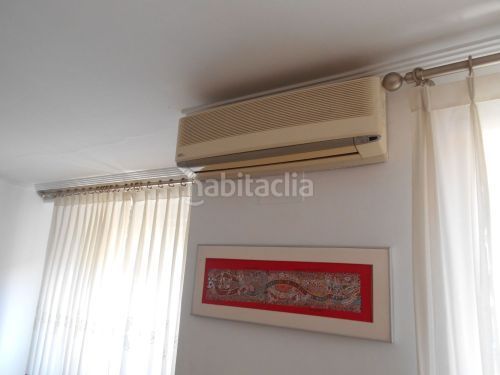 Foto c0c3c28e-aba8-49e8-861c-8cd45c0ece13. Rent flat in Ciutat Jardí Valencia