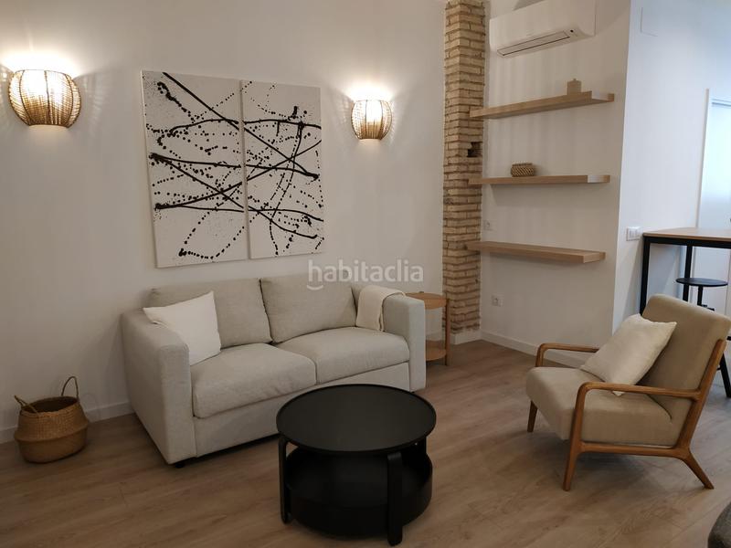 Foto ed0a4d07-8423-438d-a429-65a2c3983973. Lloguer pis a Exposició Valencia