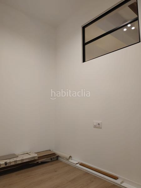 Foto f99fa29b-35d3-439e-97ea-3c2bb1baff4c. Alquiler piso en Exposició Valencia