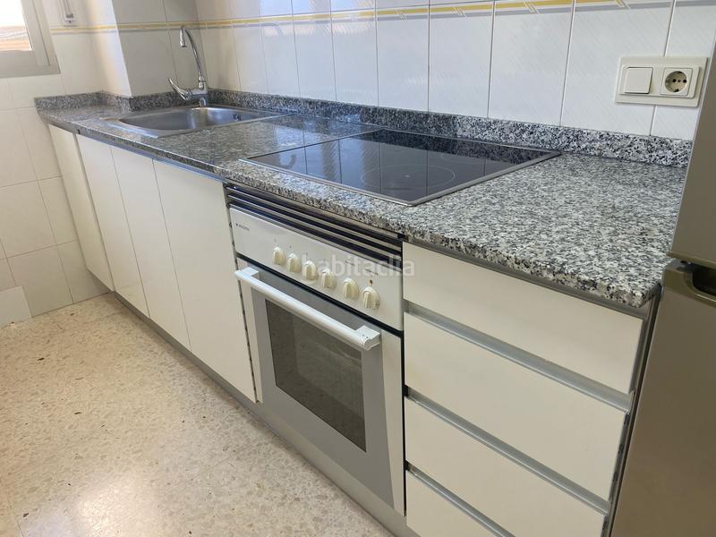 Foto a4255a45-06bb-483b-8c4d-cba580a29f66. Location appartement avec piscine dans Playa de Gandía Gandia