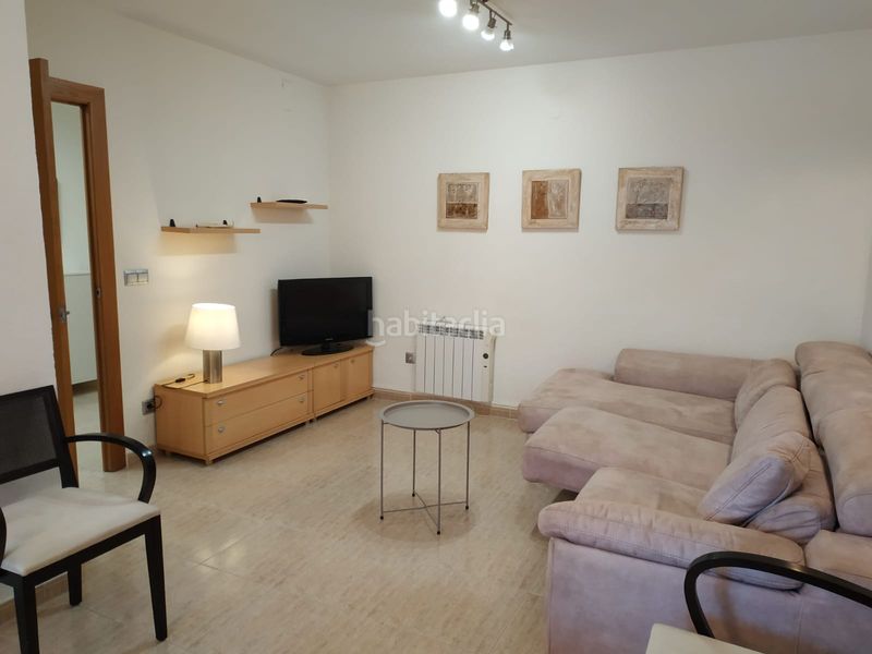 Foto 21b81533-7709-41dc-beab-65d7b473acac. Rent flat in Ciutat Jardí Valencia