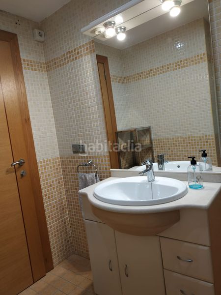 Foto 2ad5f681-7519-479c-8103-2355617f1905. Rent flat in Ciutat Jardí Valencia