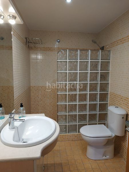 Foto 3f75b7f3-c067-4eb5-a662-9544bcace015. Rent flat in Ciutat Jardí Valencia