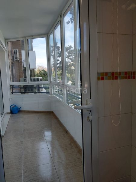 Foto 63ce9cc2-4ba5-41d7-bd11-c7acbe693a83. Rent flat in Ciutat Jardí Valencia