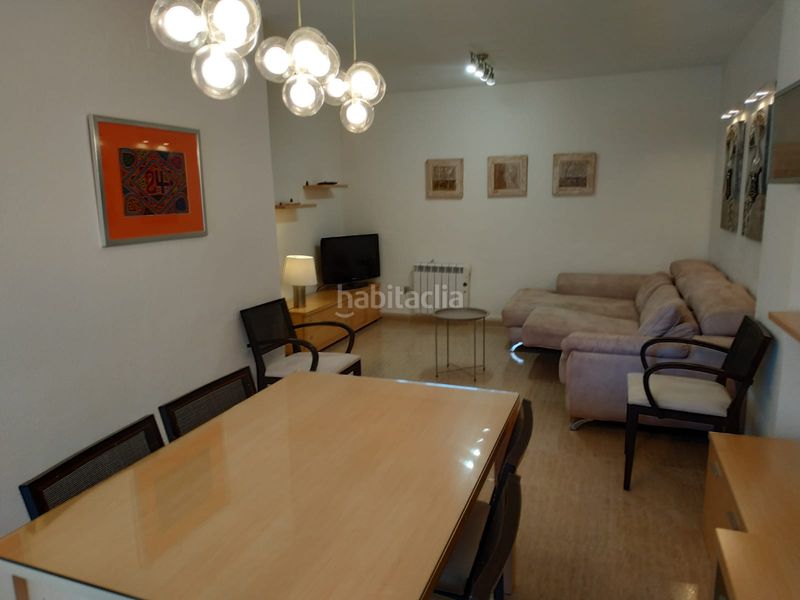 Foto 6caadc74-a457-46ab-b75a-301deb599256. Rent flat in Ciutat Jardí Valencia