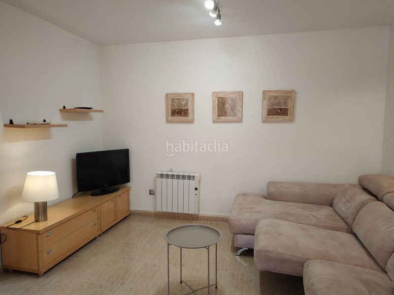Foto 790444d7-9cd6-47ee-8186-2c65ab0176ed. Rent flat in Ciutat Jardí Valencia