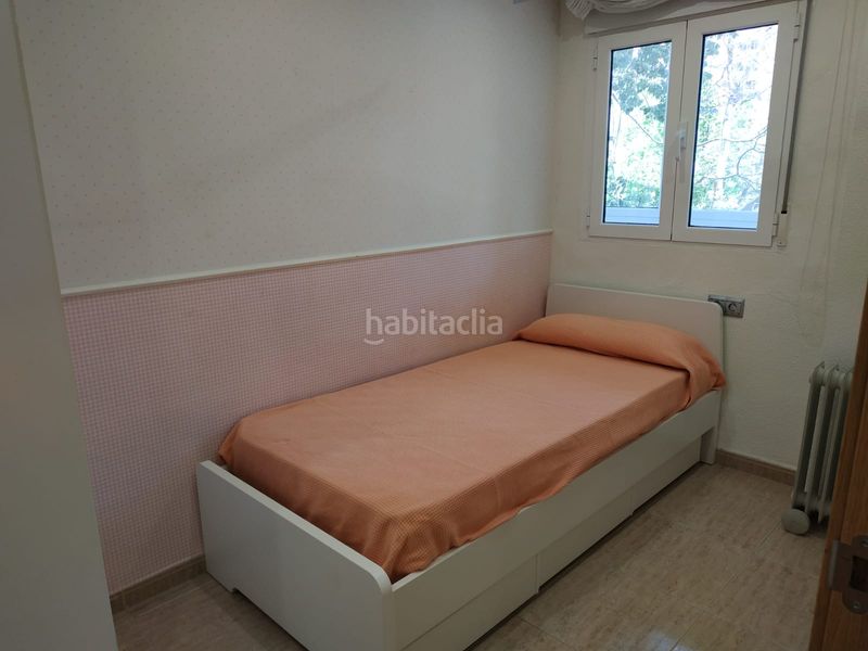 Foto 8ac1163d-89e9-4750-a233-7299543f5821. Rent flat in Ciutat Jardí Valencia