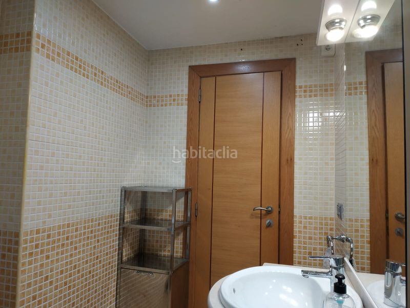 Foto a59e6624-dce6-4fef-95e9-7162f1d3d96b. Rent flat in Ciutat Jardí Valencia