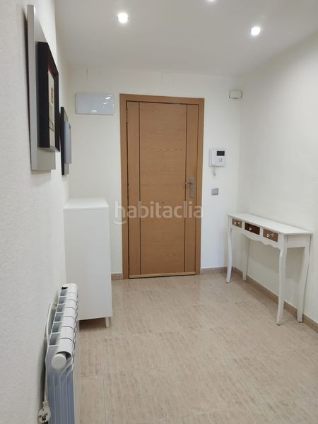 Foto b568046a-68ee-44b0-b6a2-3c8072076e43. Rent flat in Ciutat Jardí Valencia