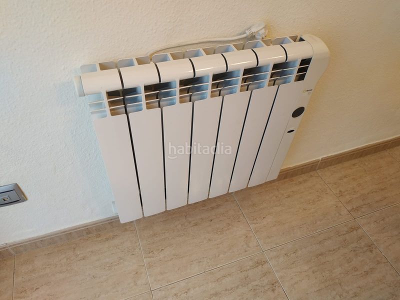 Foto f1c7835e-757a-4ac9-87bd-22c0a3207fcc. Rent flat in Ciutat Jardí Valencia