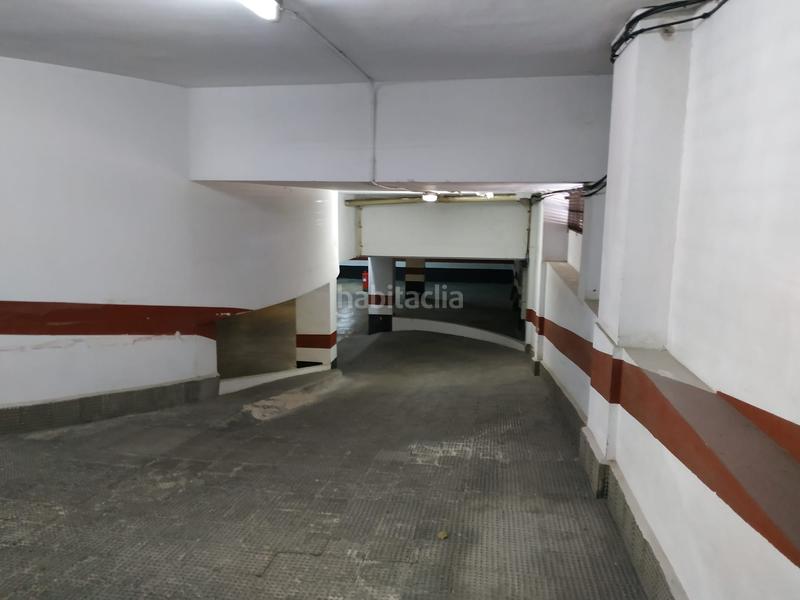 Foto 375238d0-5f30-443f-b6e7-da782e23bea1. Alquiler parking coche en avinguda de blasco ibáñez 126 en Valencia