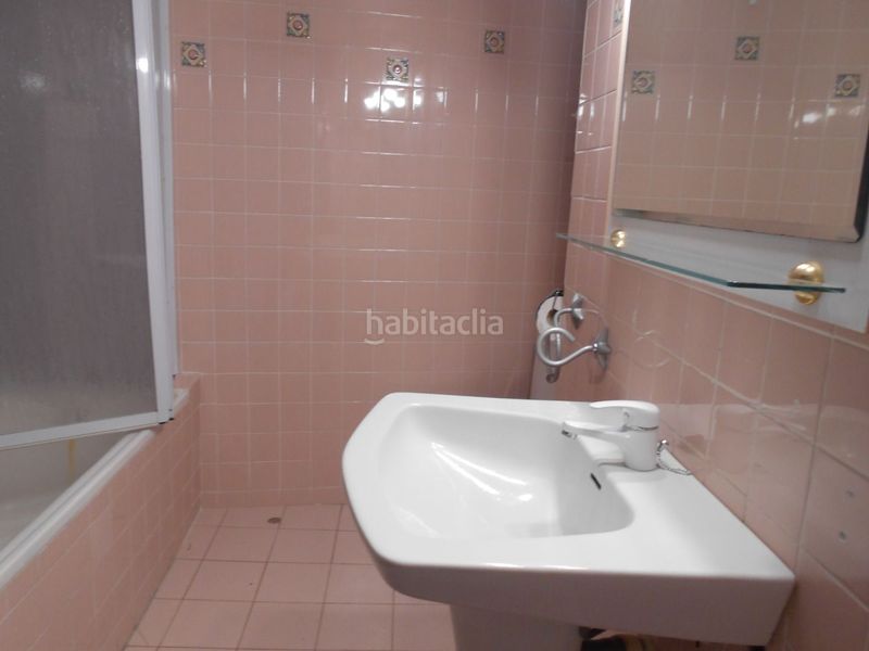 Foto 177edbb3-428d-4cc5-a99f-39058dc25b84. Rent flat with heating in Aiora Valencia
