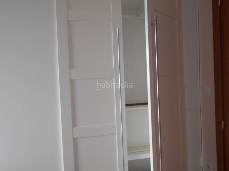 Foto 30ad8197-01c4-420a-8e86-2a4e0fdb7908. Rent flat with heating in Aiora Valencia