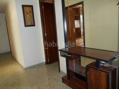 Foto 525ed610-4ccf-4399-9460-6fda6a8adeb9. Rent flat with heating in Aiora Valencia