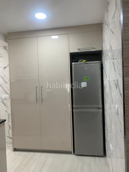 Foto deb0b317-20aa-4bf5-aba5-3d4314246345. Rent flat in Ciutat Jardí Valencia