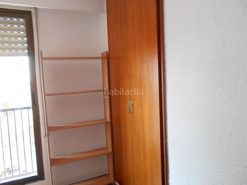 Foto 1e9348d3-4bb3-4bf0-8c71-bbf3e6261018. Rent flat in La Bega Baixa - Plaza Xúquer Valencia