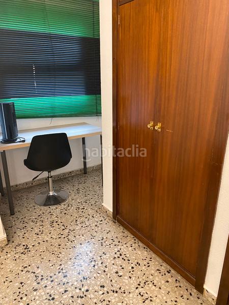 Foto f80dc24e-eac2-401f-b784-c49fbae5a9be. Alquiler piso en La Bega Baixa - Plaza Xúquer Valencia
