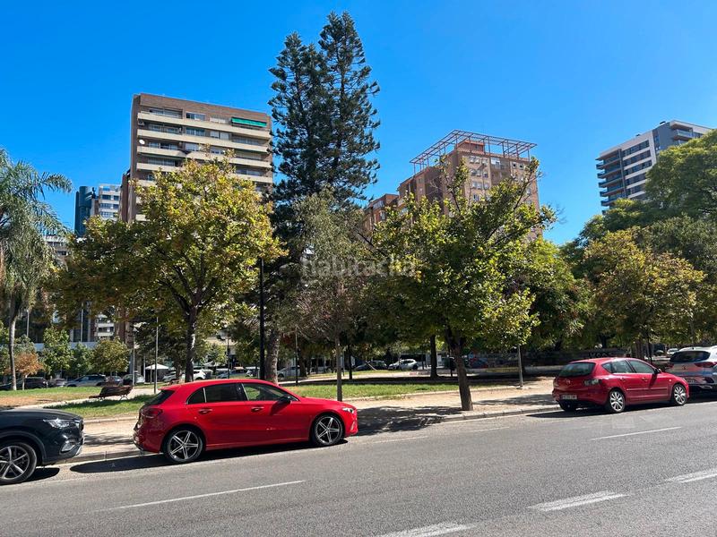 Foto bd8fb538-d1a3-472a-b69e-6b617a4fe143. Piso en Ciutat Jardí Valencia