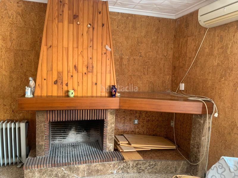 Foto 2514ad75-2e8d-4ebb-bdcb-1ffcdc4e5788. Rent towny house with fireplace in Alquenència - Venècia Alzira