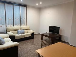 Etagenwohnung  Carrer benifaió